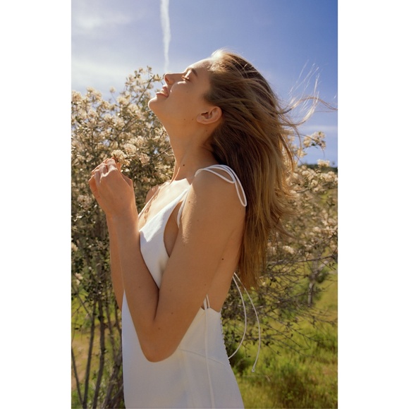 Topshop Bride V-Neck Satin Sheath Gown - Picture 6 of 9